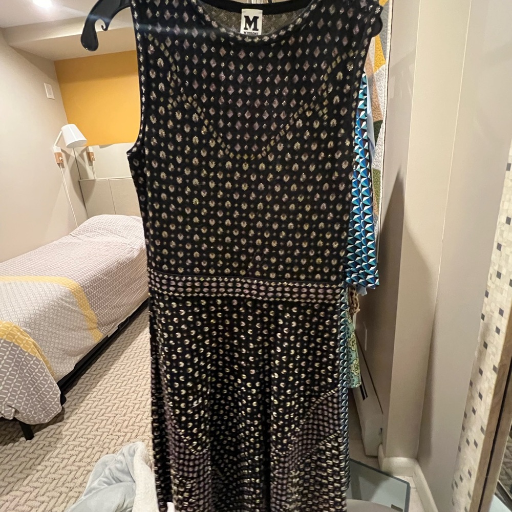 Elegant Black and Gold Women's Dress